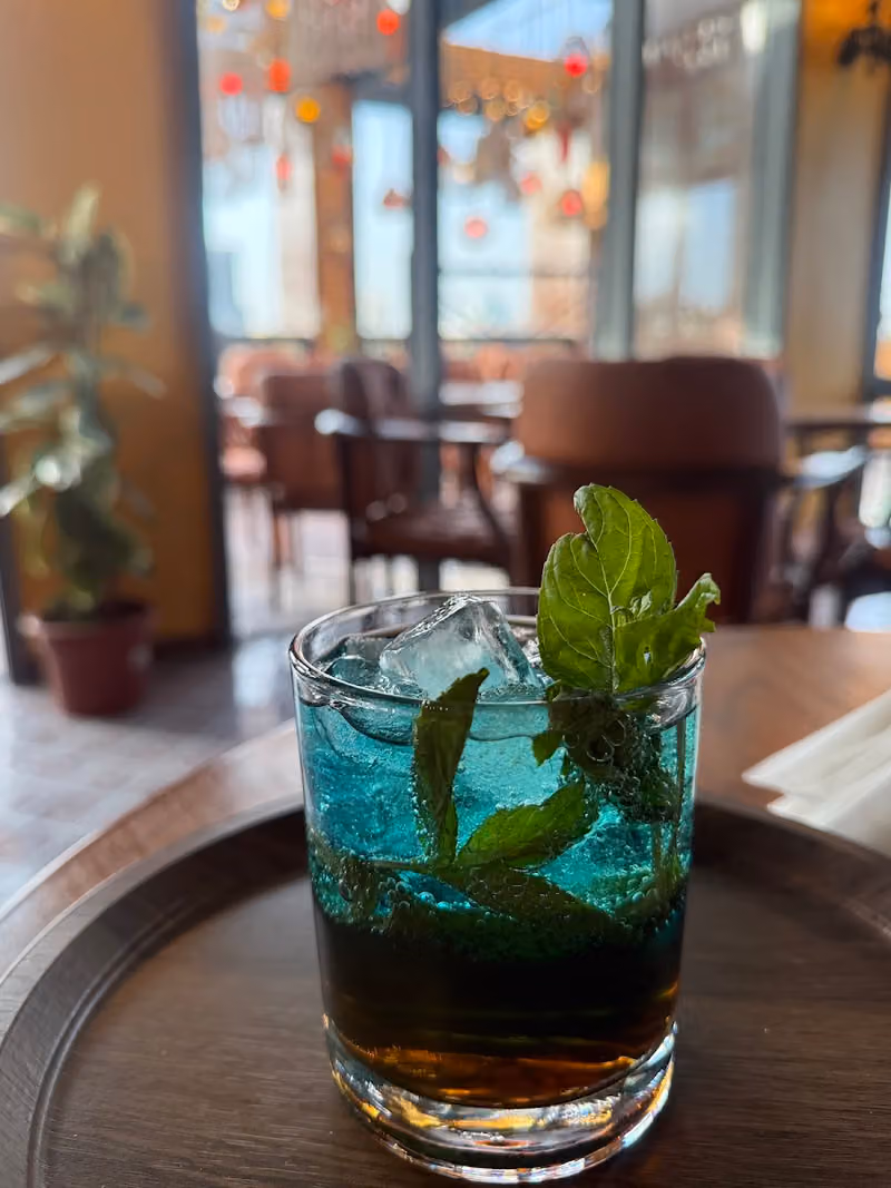 iskando cafe اسكندو كافيه