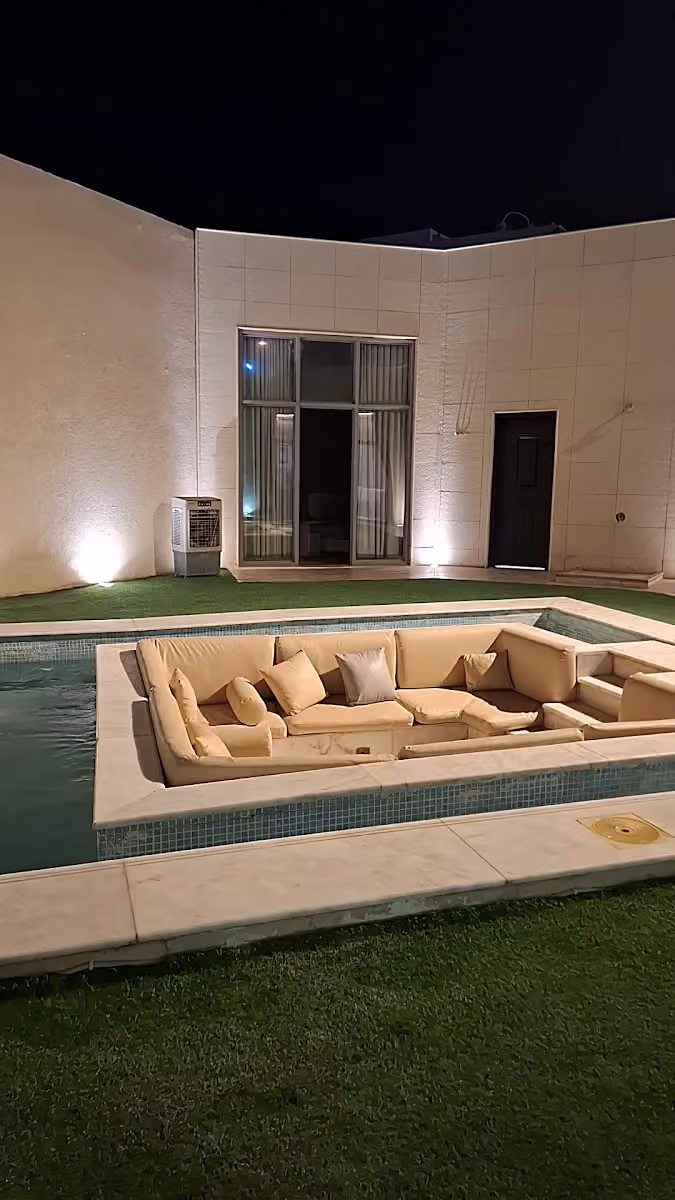 إيوان
