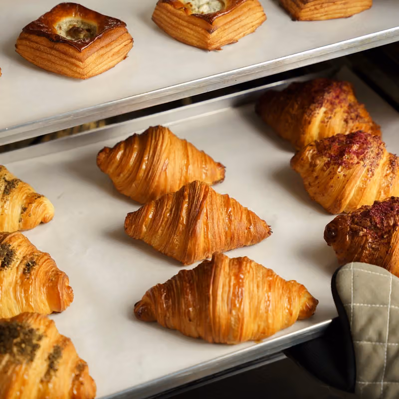 Izory Bakery & Pâtisserie - ايزوري بيكري‎