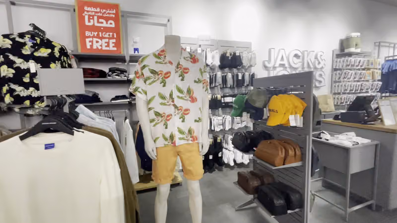 JACK & JONES
