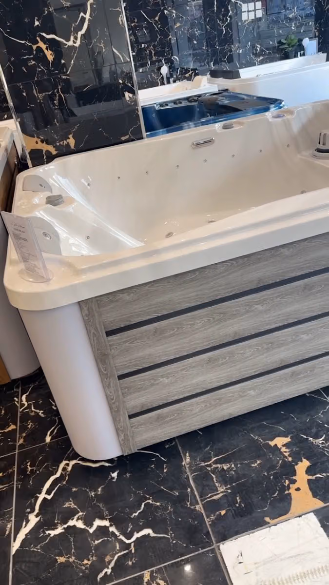 Jacuzzi House