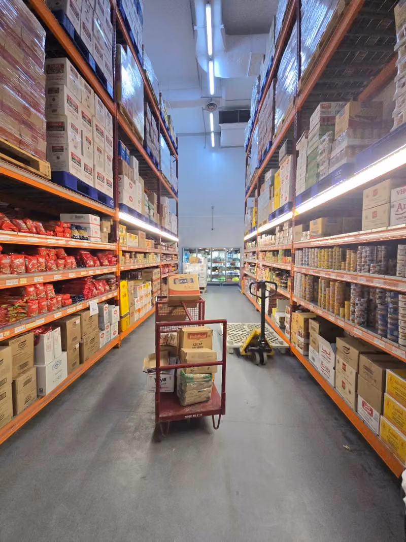 Jaleel Cash and Carry Atika Riyadh