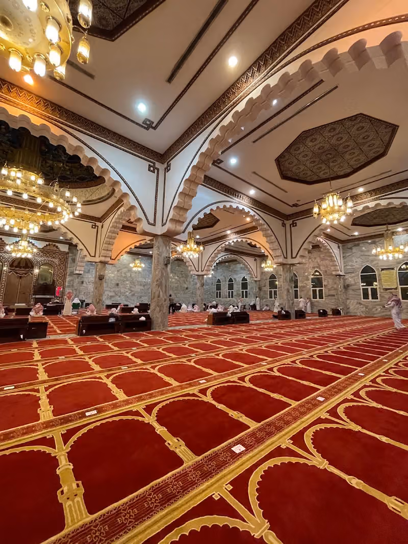 جامع الشيخ عبدالعزيز بن محمد آل فريان (رحمه الله)