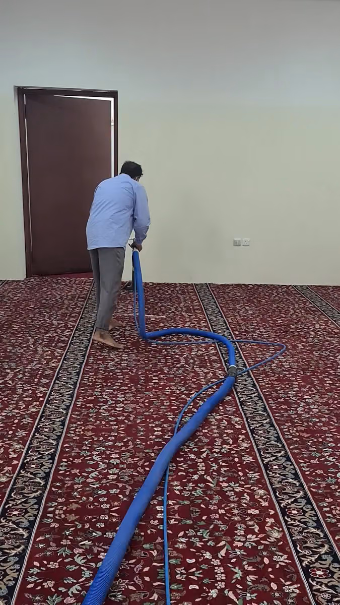 جامع نايف بضاحية لبن الشرقي
