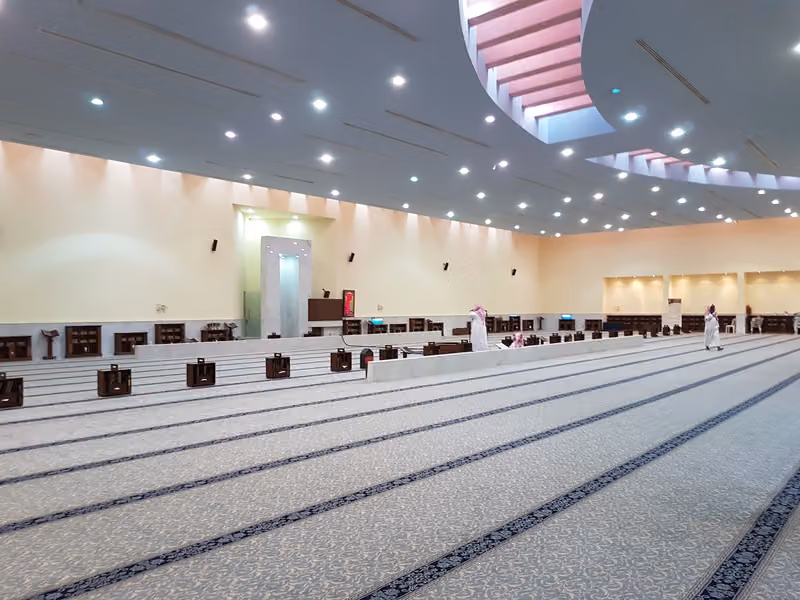 جامع والدة خالد البلطان