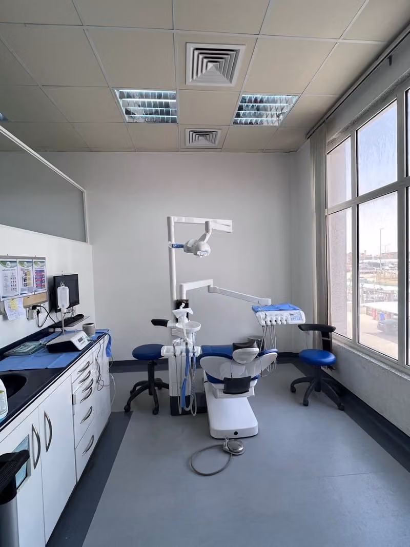 جامعة رياض العلم مجمع المونسية (المستشفى الجامعي)