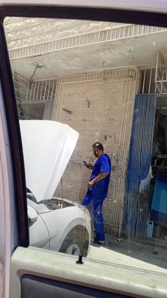 جبال لزجاج السيارات [بانعيم سابقا]