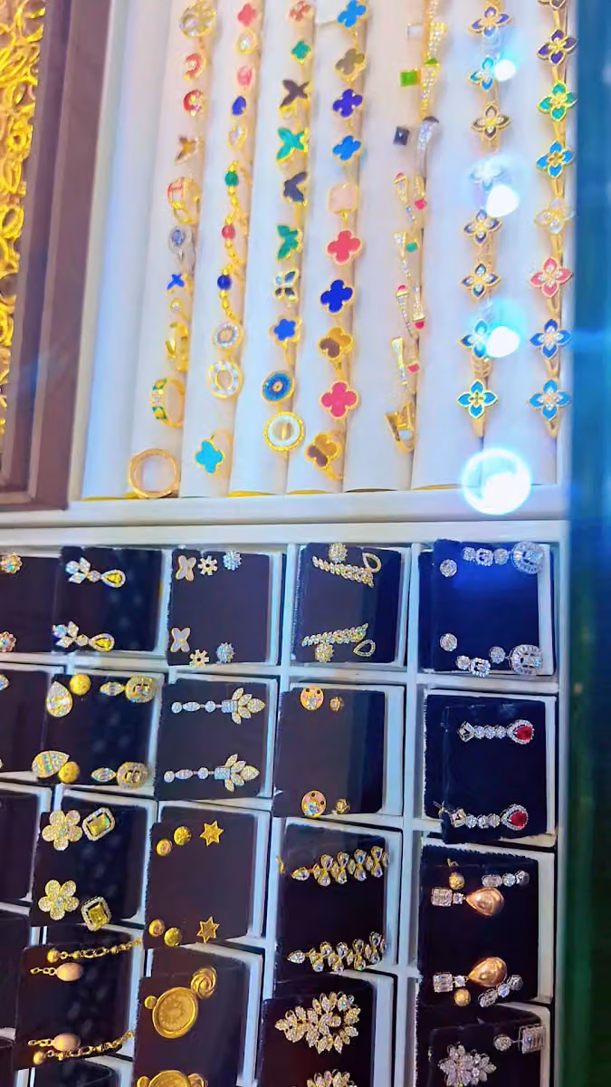 ملك المجوهرات