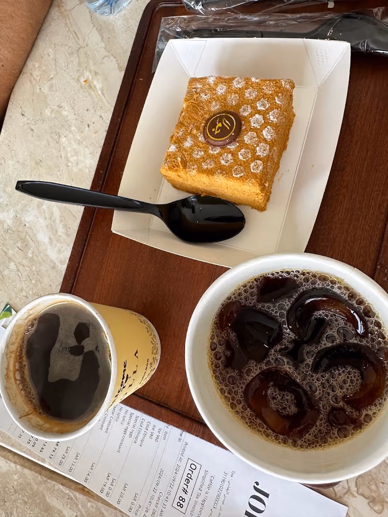JOLLA CAFE جولا كافي