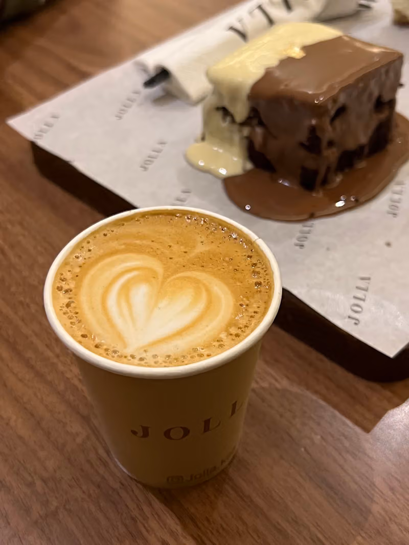 JOLLA CAFE جولا كافي
