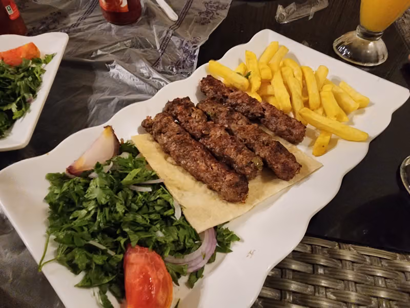 مطعم جونيه