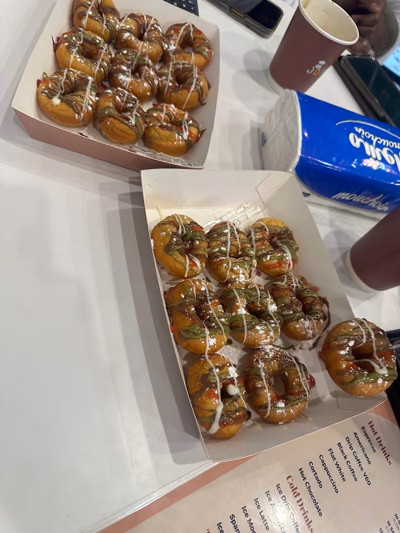 جونير دوناتس قهوة مختصة