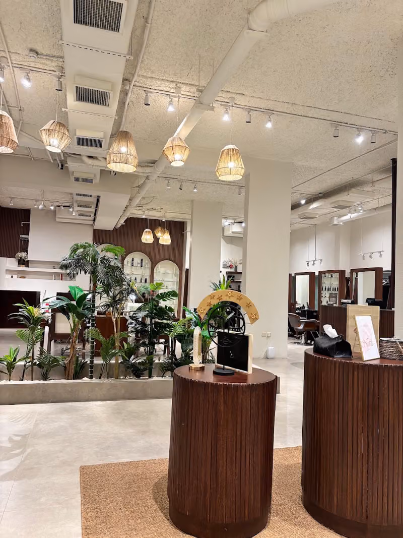 Gae Salon