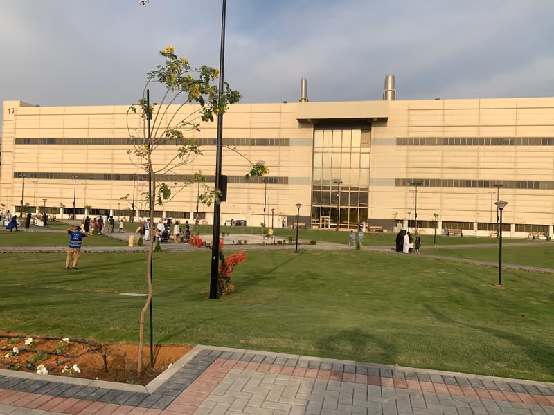 معاهد البحوث، مبنى ١٧