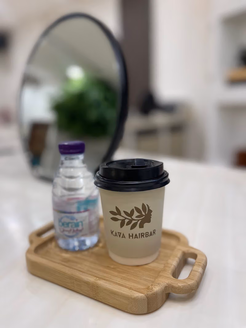 كافا هير بار Kava Hairbar