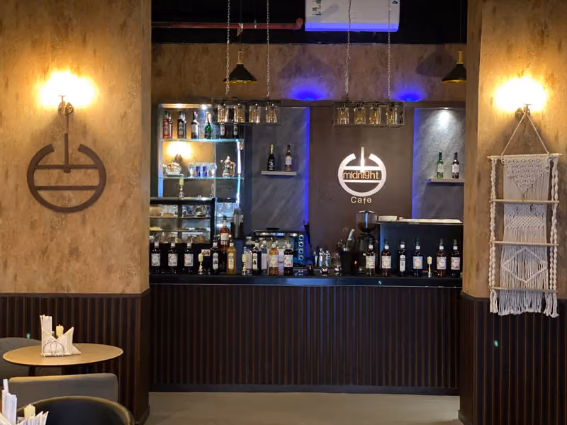 كافيه منتصف السهره midnight cafe