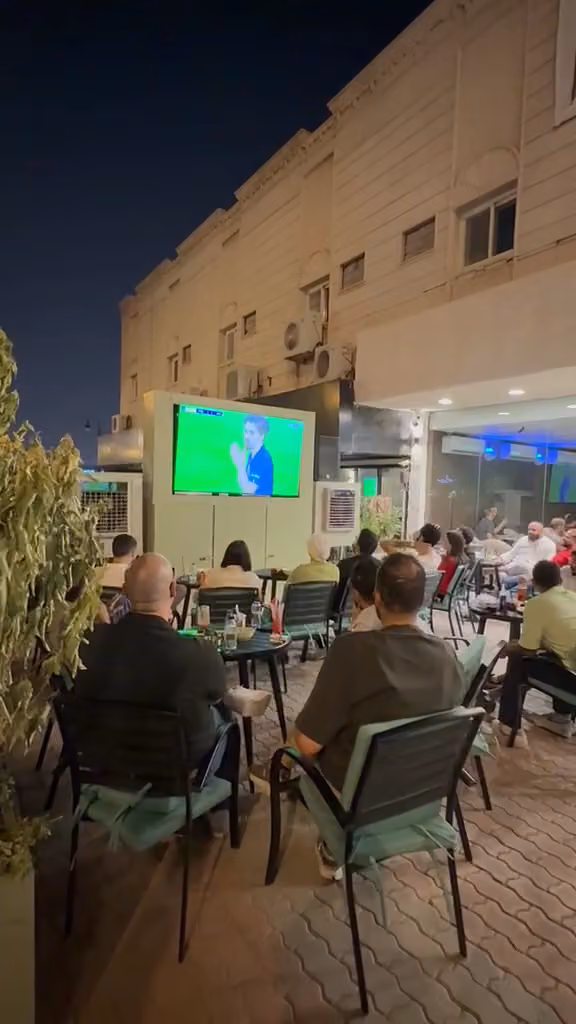 كافية قعدة وطن
