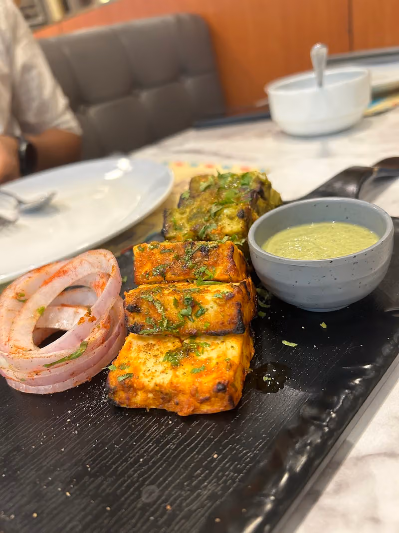 Kailash Parbat - Indian Vegetarain | Vegan Restaurant