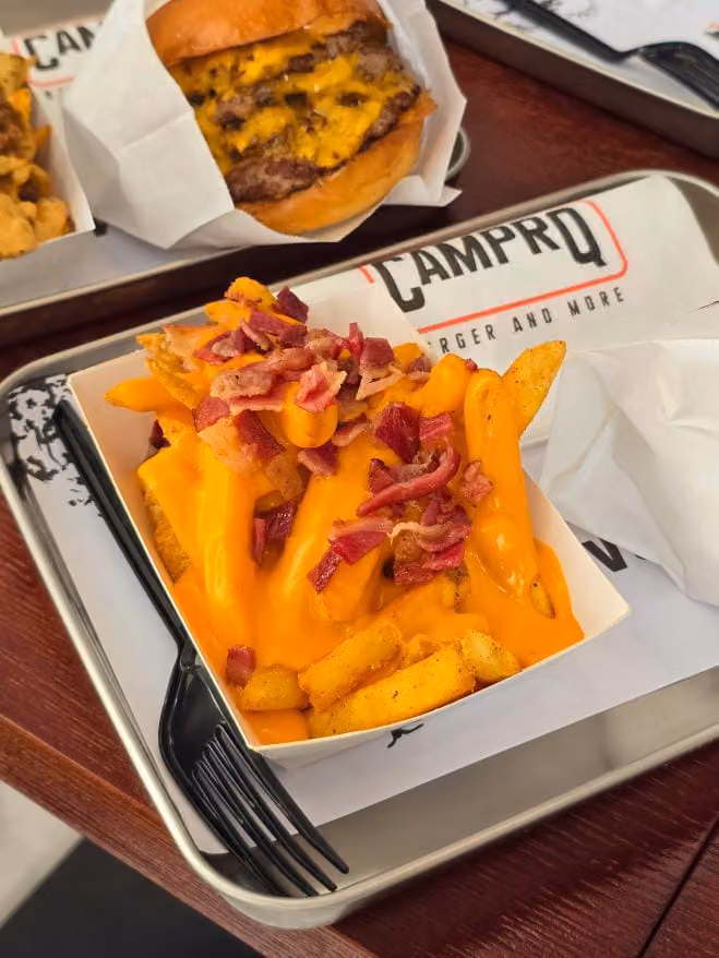 CAMPRQ BURGER