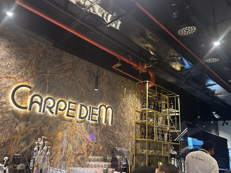 Carpe Diem – Restaurant & Lounge Café