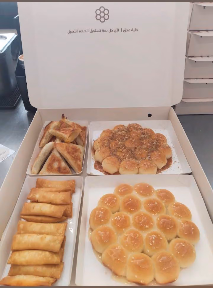 خلية عذق