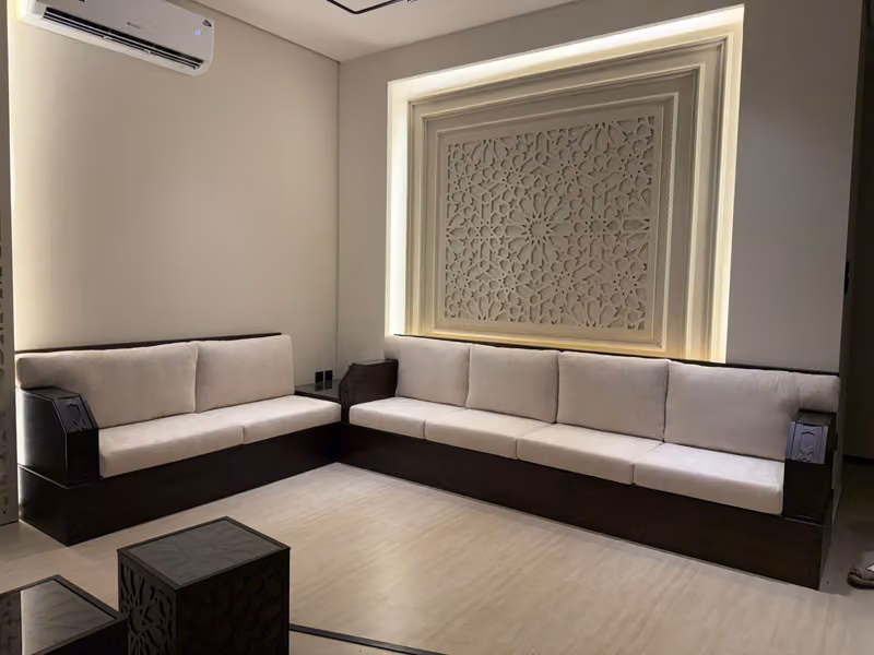 خشبی الدیکور