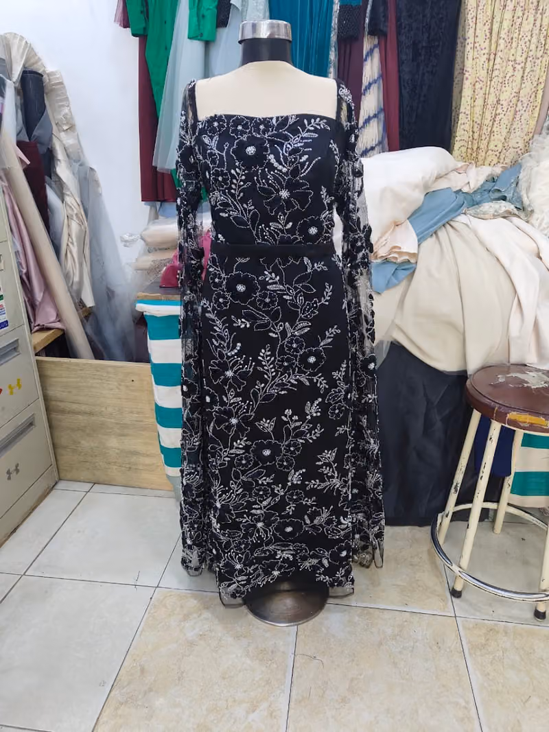 خياط نسائيه