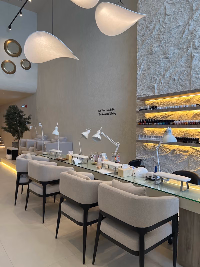 Krasota Nail Salon