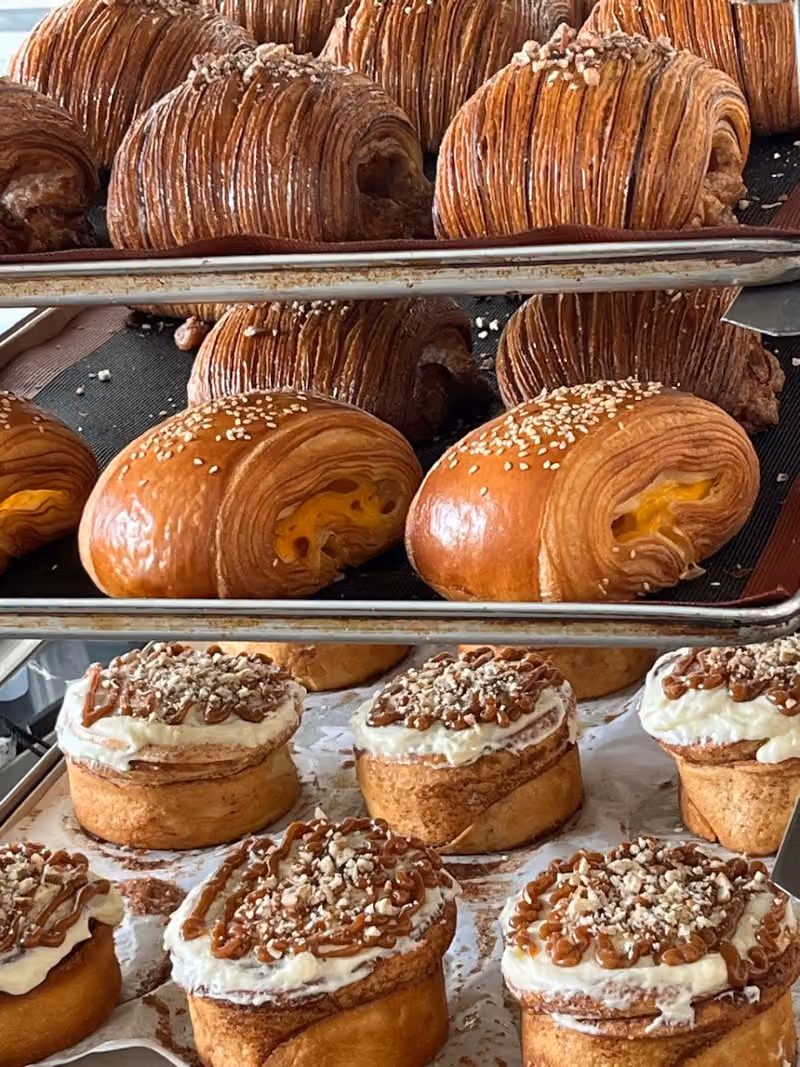 KUP Cafe & Bakery كوب مقهى ومخبز