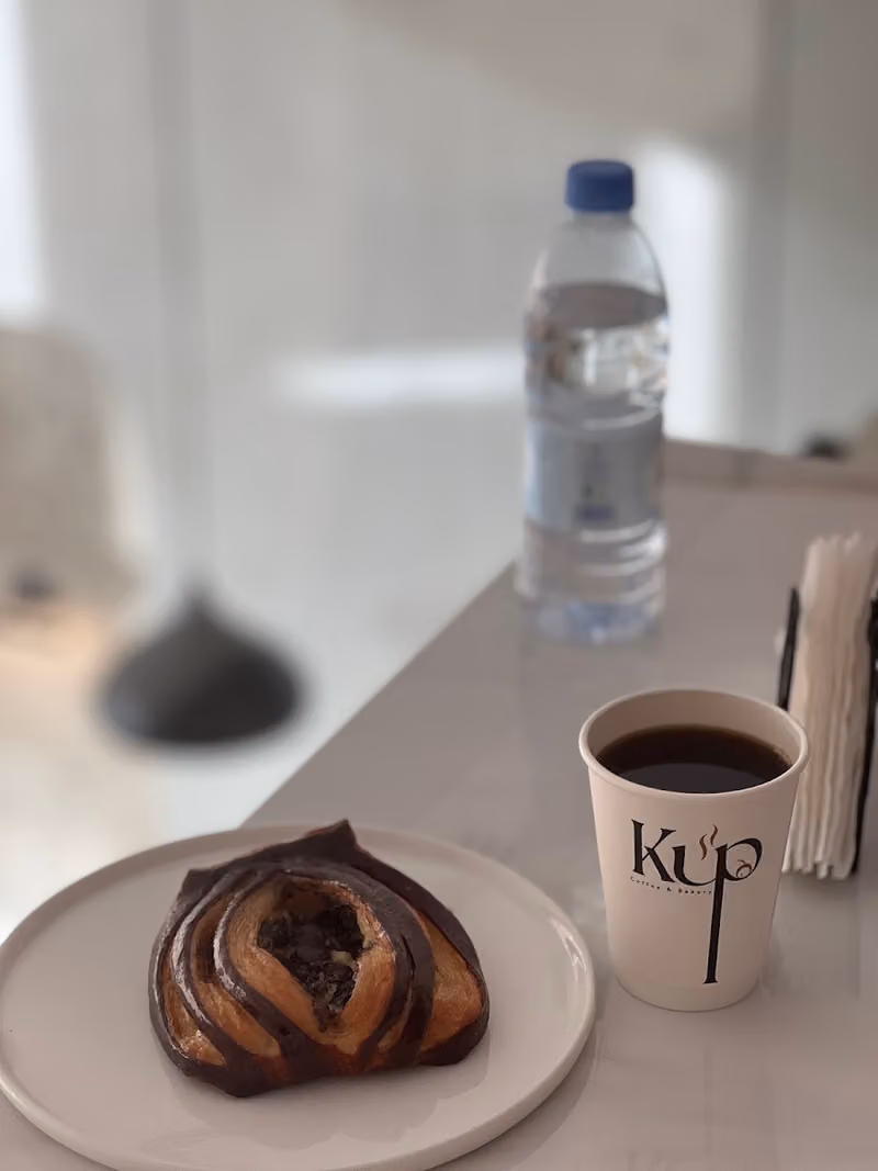 KUP Cafe & Bakery كوب مقهى ومخبز