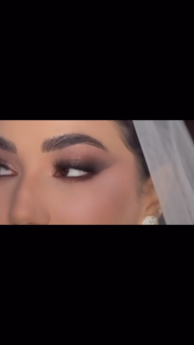 كوافيرة الرياض خدمات منزلية (ميكب ارتست / هير ستايلست)