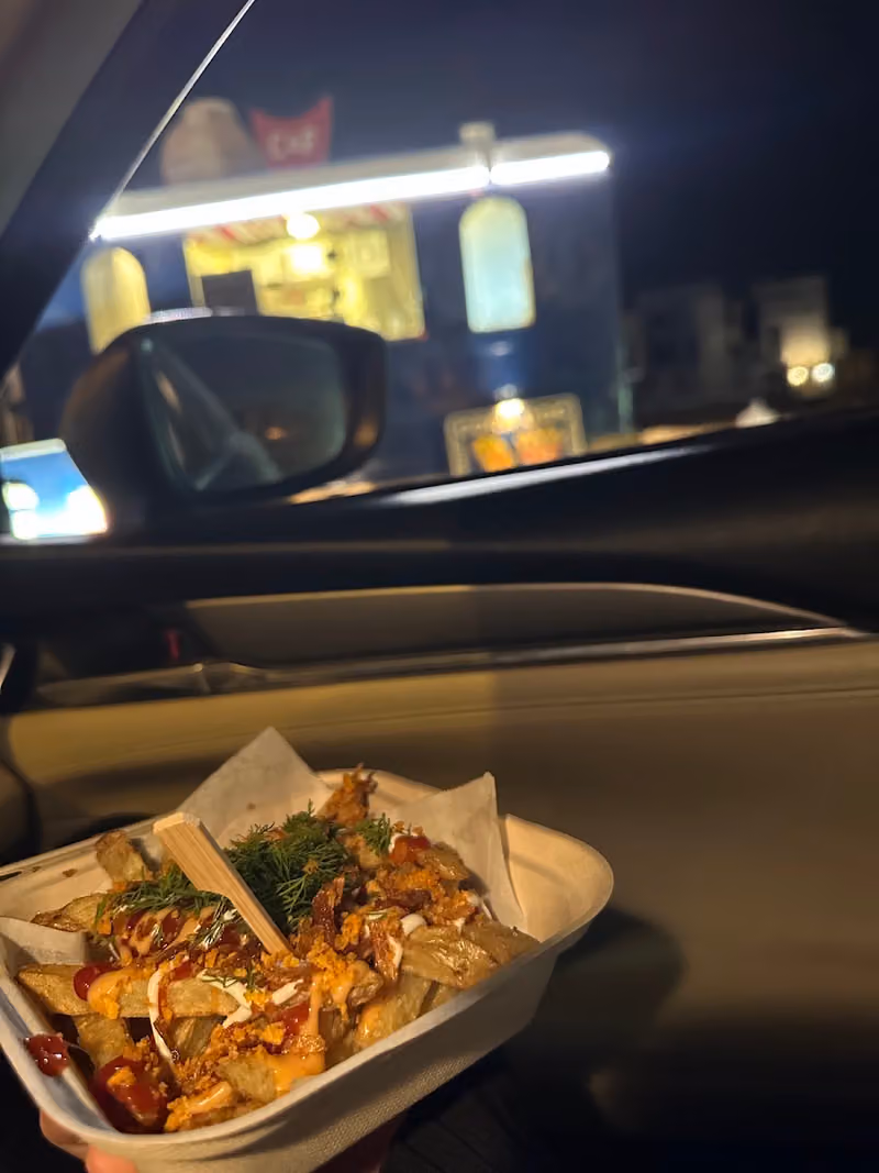 كورن دوج و فرايز Corn dog & Frise