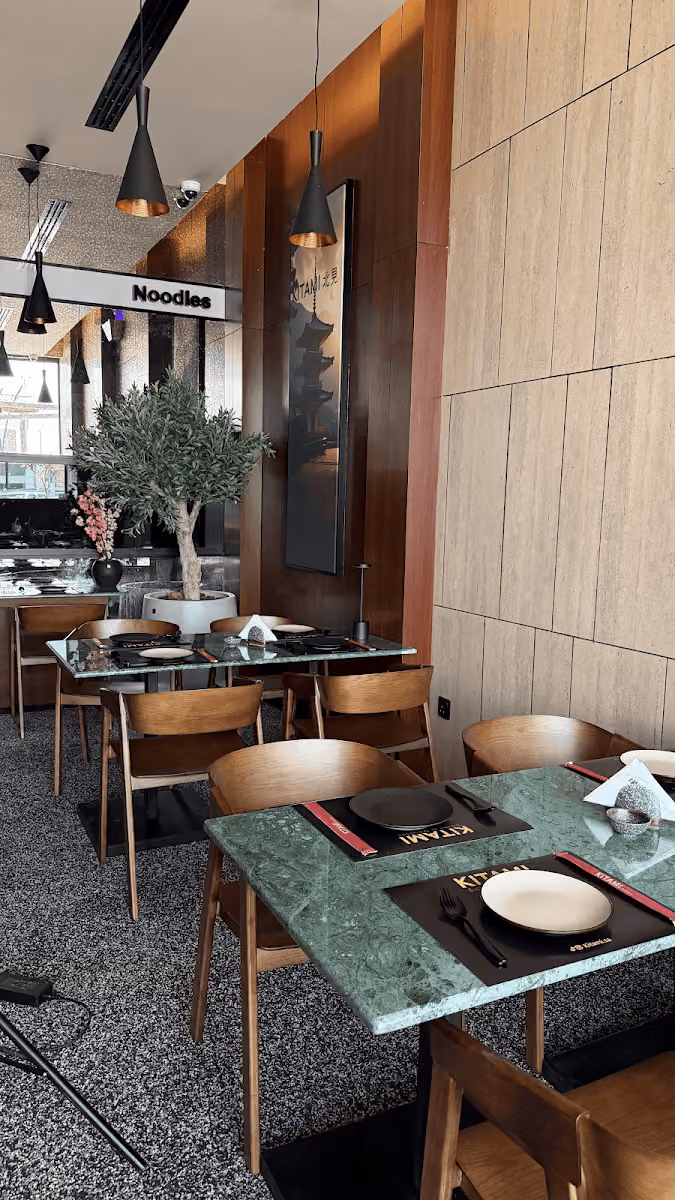 كيتامي سوشي ونودلز Kitami Sushi & Noodles