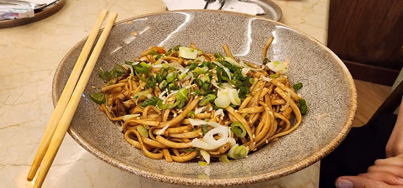 Kitami Sushi & Noodles