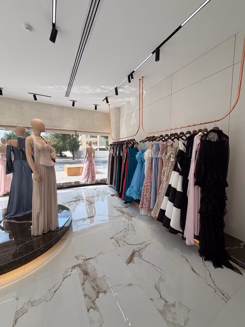 LA BELLA BOUTIQUE