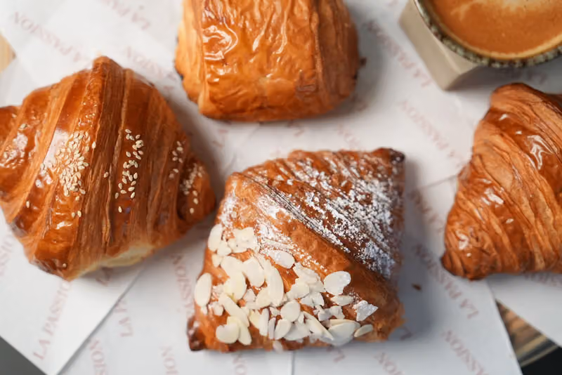 La Passion Bakery & Cafe