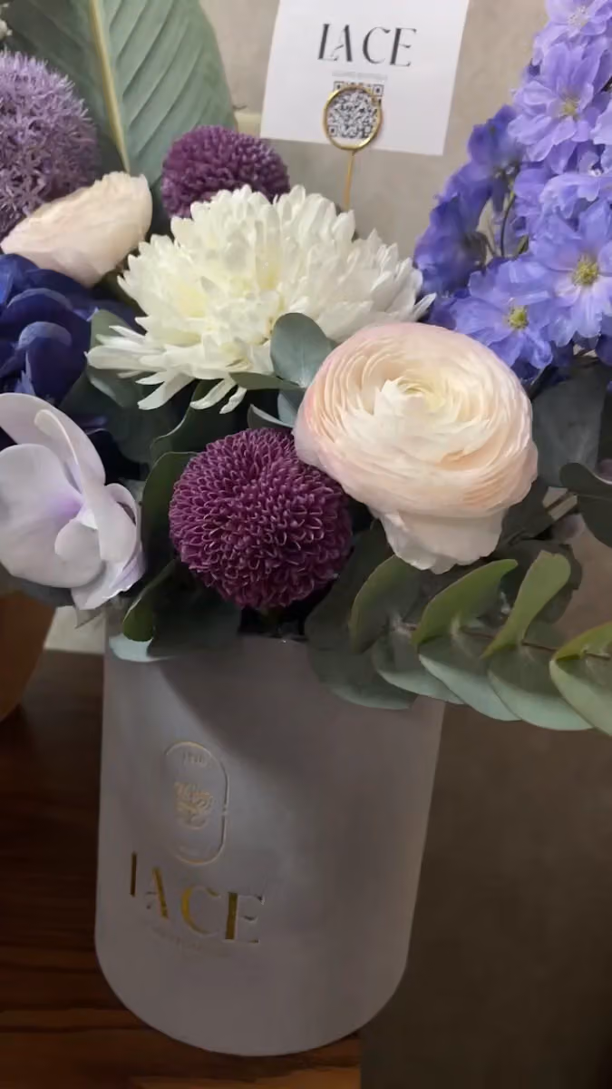lace flower boutique
