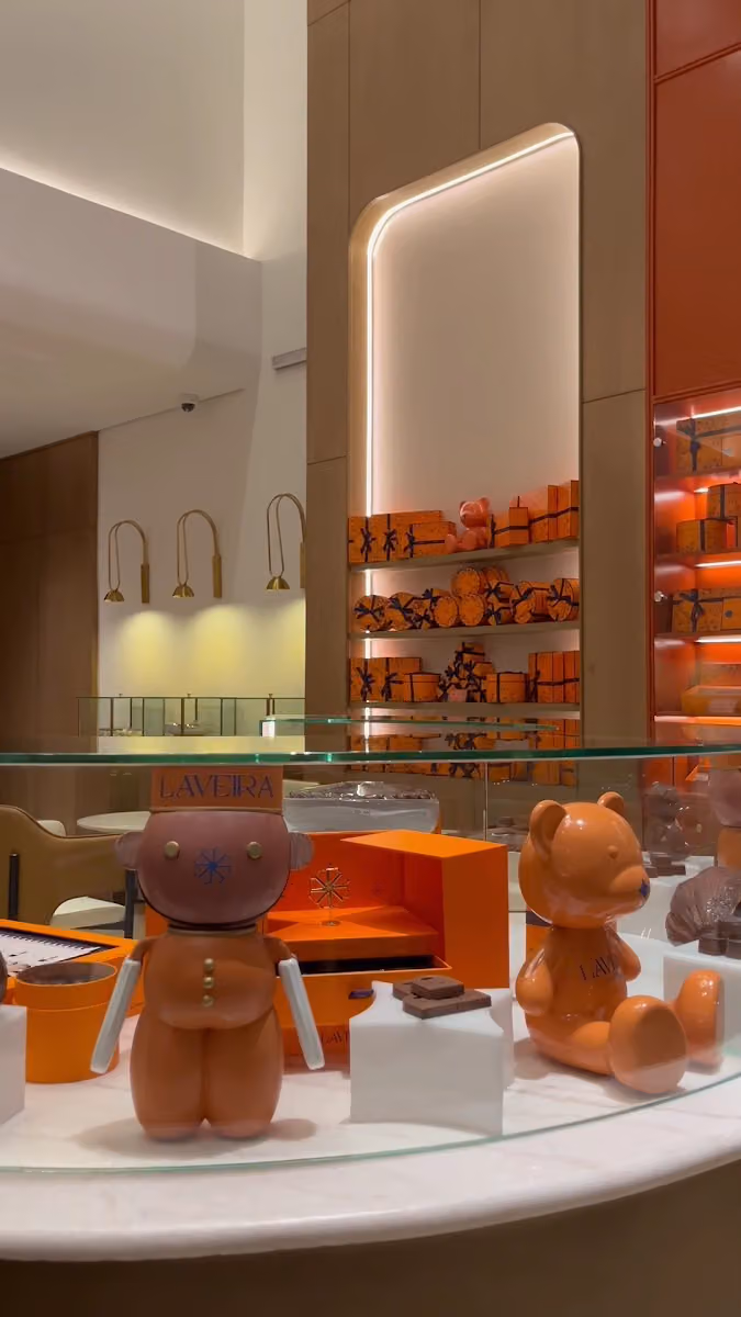 لافيرا | Laveira - Chocolatier & Cafe