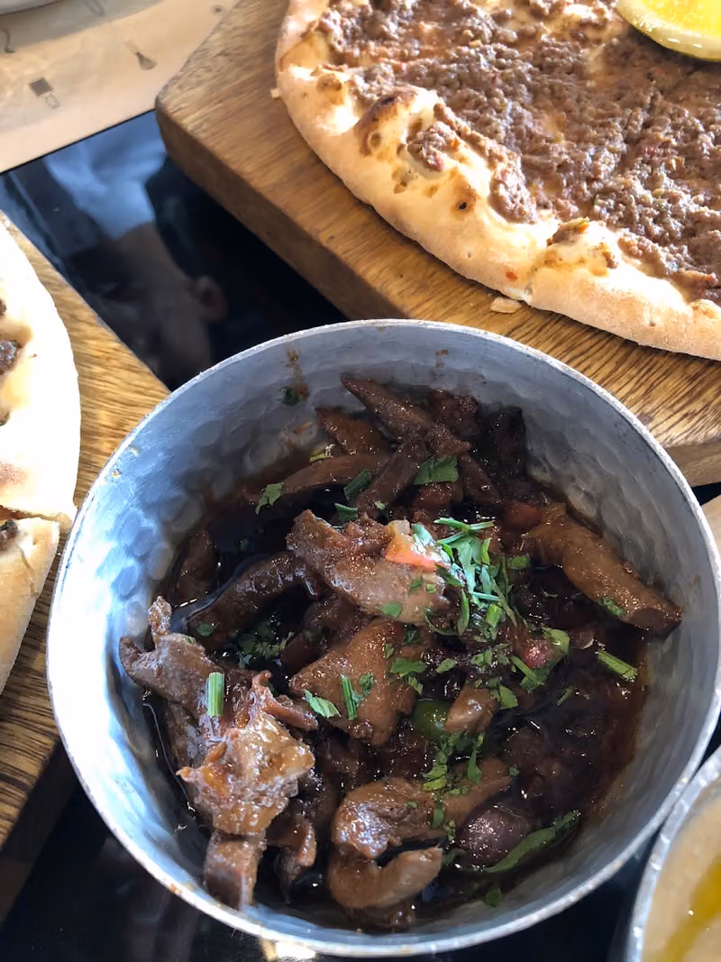 Lamis Bistro