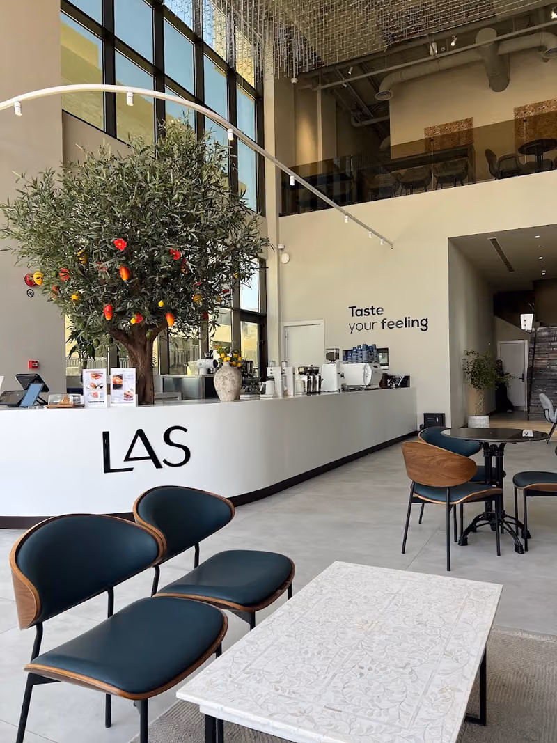 لاس كافيه - LAS CAFE (الملقا)
