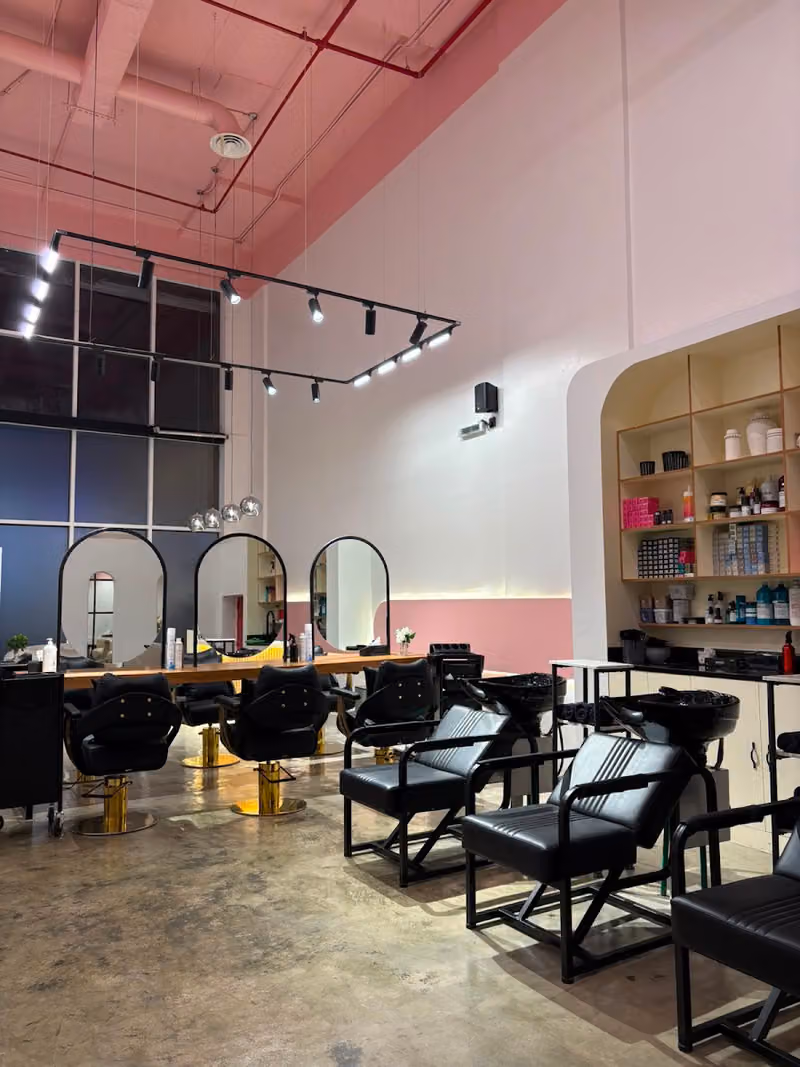 Lashes&Co.salon - صالون لاشز اند كو.