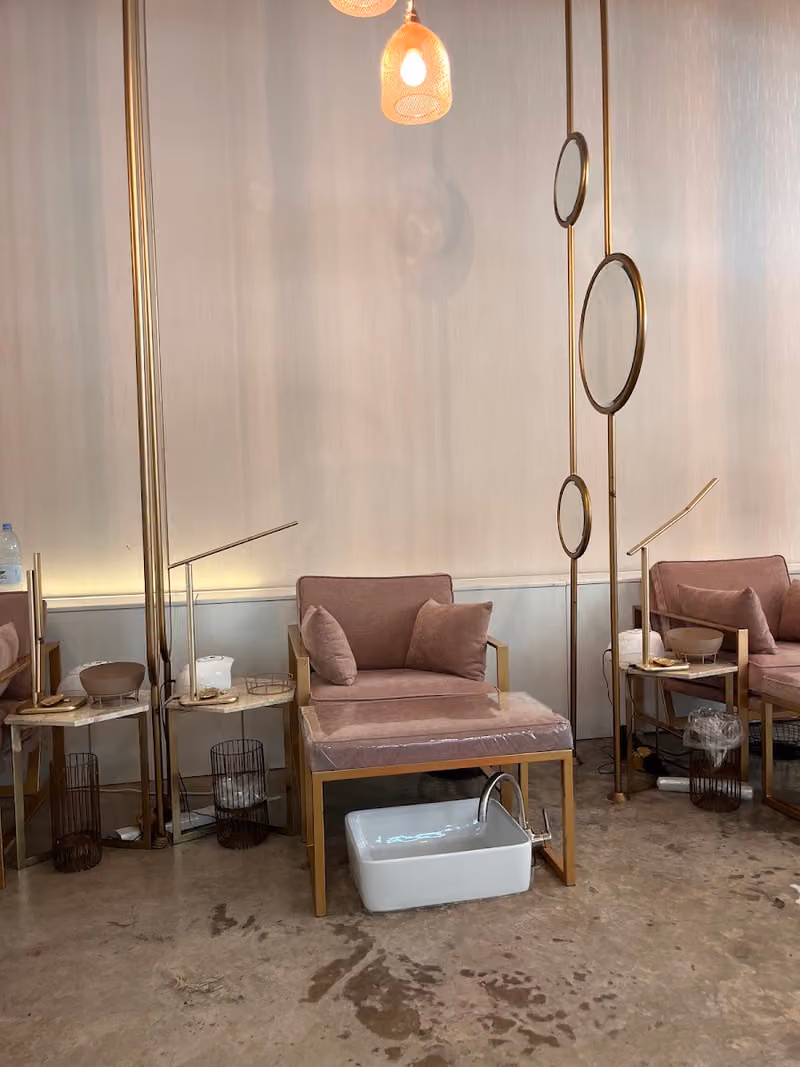 Lavender Beauty salon