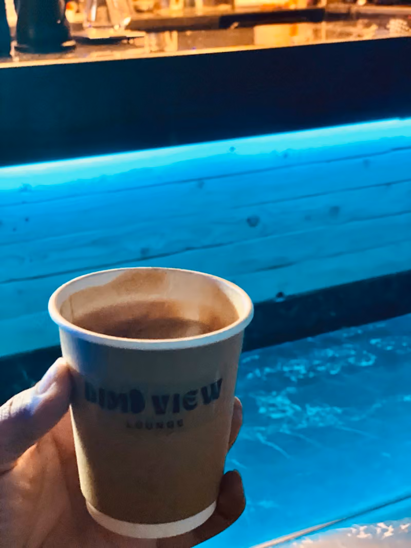 لاونج الجو الخافت LOUNGE DIM VIEW