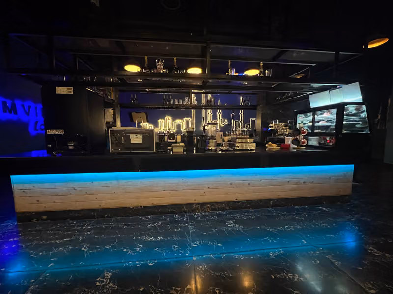 لاونج الجو الخافت LOUNGE DIM VIEW