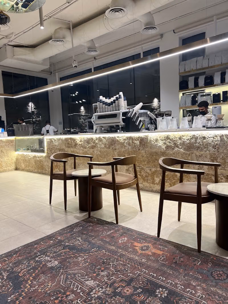 Liger cafe لايقر كافيه