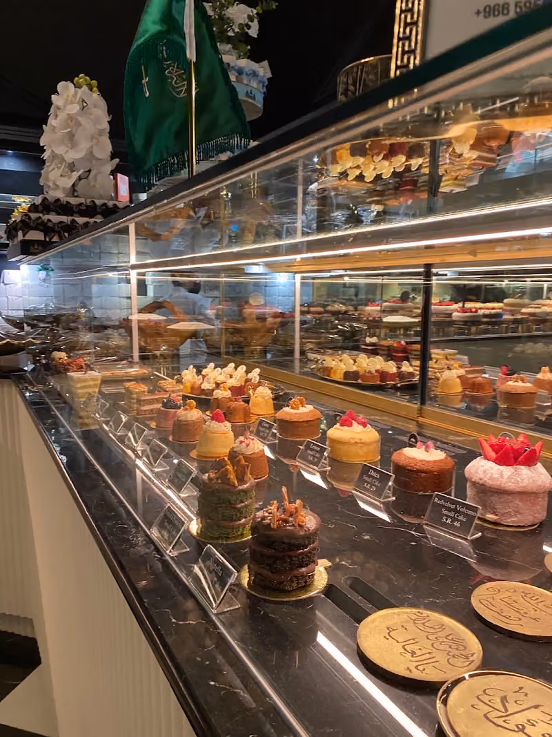 LAVIVIANE Masion de Pâtisserie