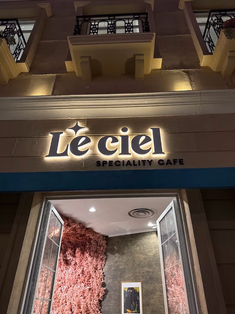 Le ciel Specialty Cafe