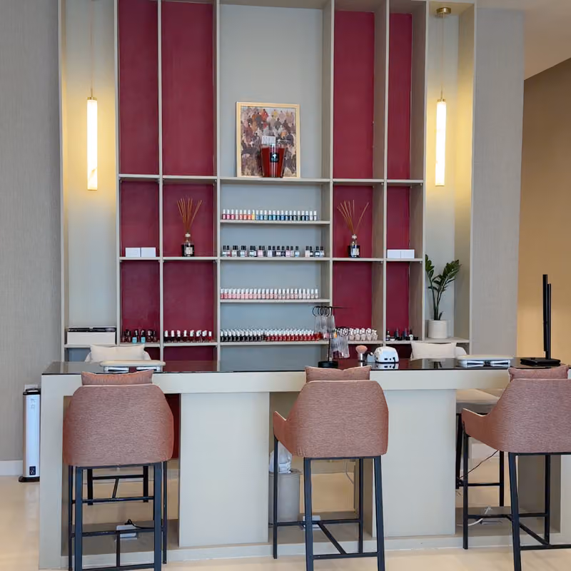 Limerence nail spa