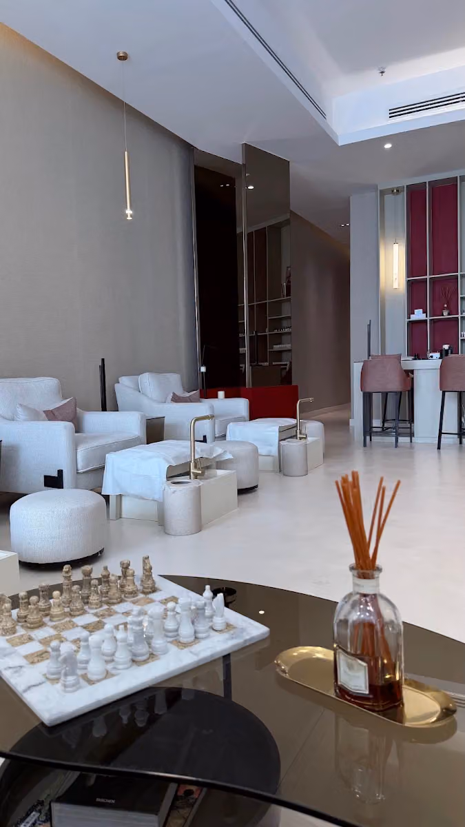 Limerence nail spa