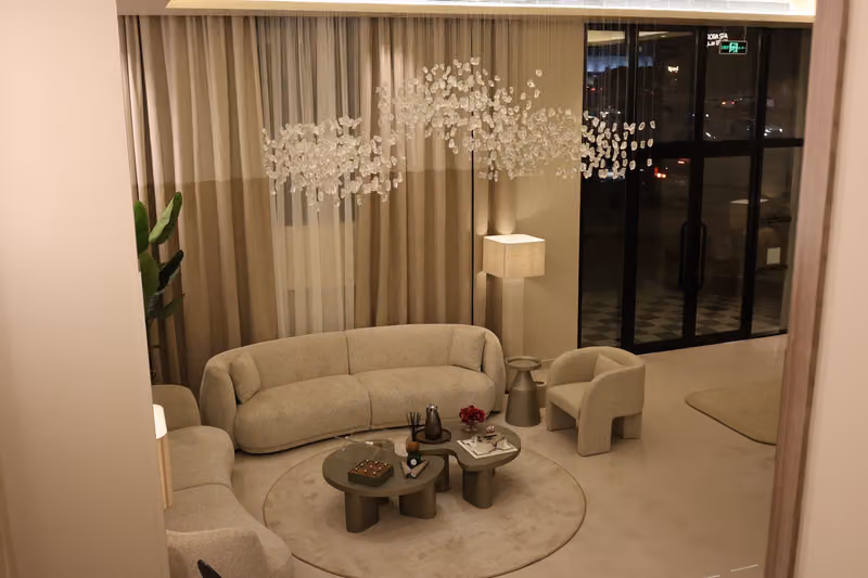 Lines Clinics عيادات لاينز - النرجس